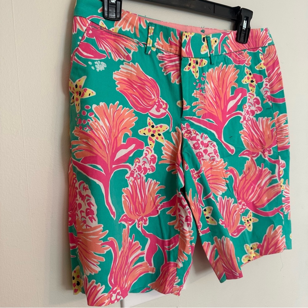 Lilly Pulitzer Womens Size 2 Lagoon Green Avenue Bermuda Shorts Seaside Pattern - Picture 6 of 16